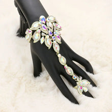  So Glam Hand Chain SHOP PRISCILLA LEE