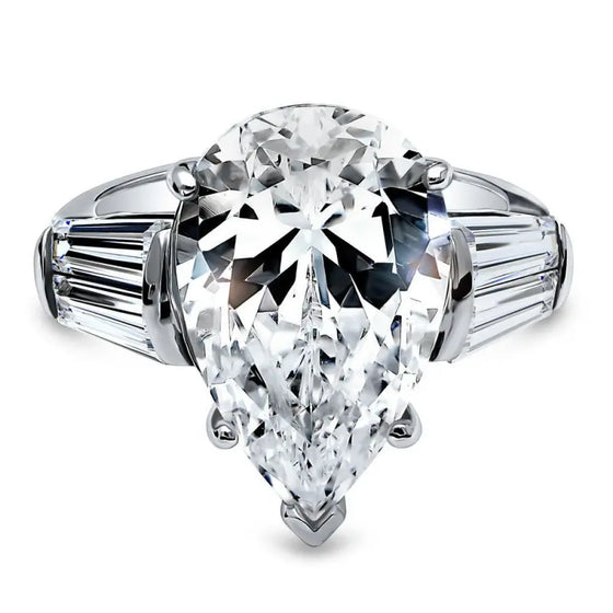Emma Ring SHOP PRISCILLA LEE